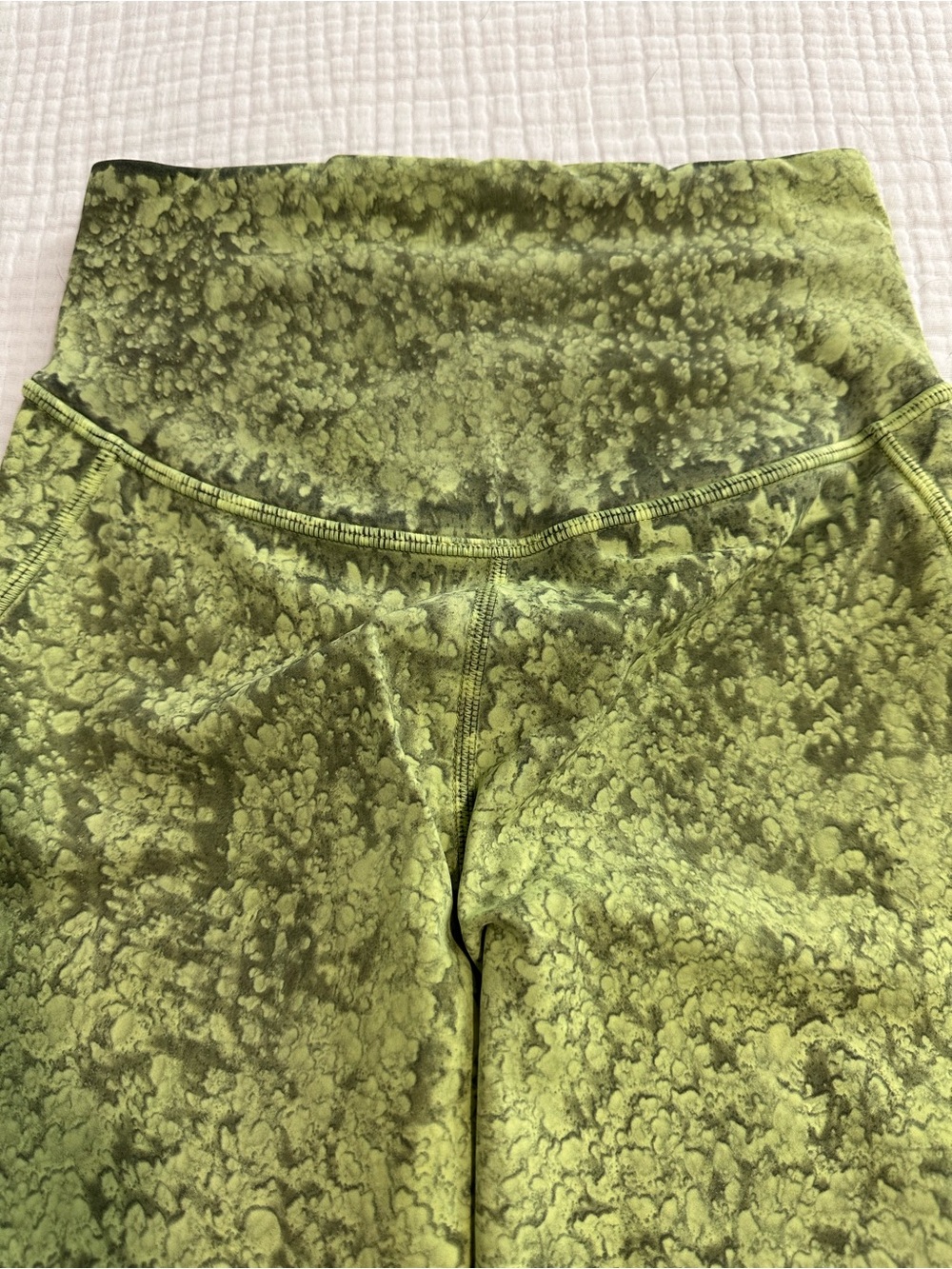 lululemon size 0 women’s running Moss Green Patterned High-Rise Leggings
